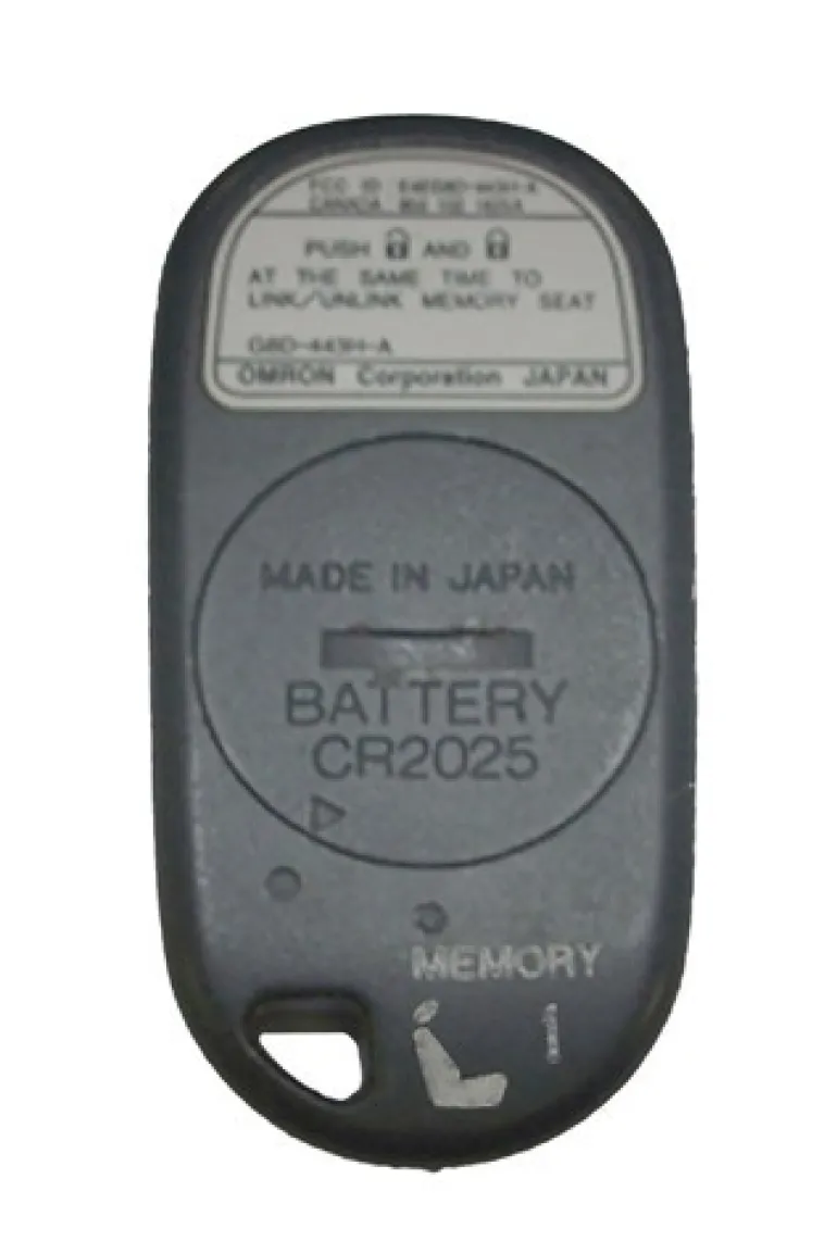 Acura G8D-443H-A OEM 4 Button Key Fob