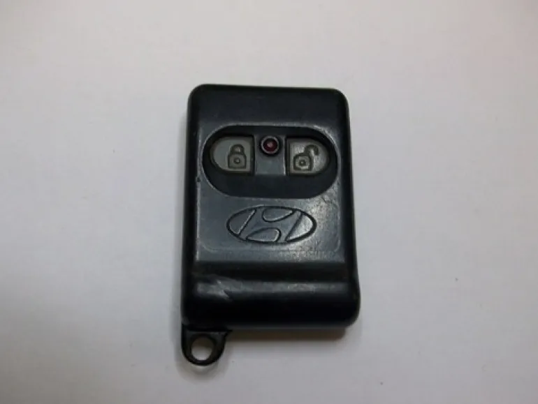 HYUNDAI EZSDEI471 KEY FOB Keyless Entry Remote Alarm Replace