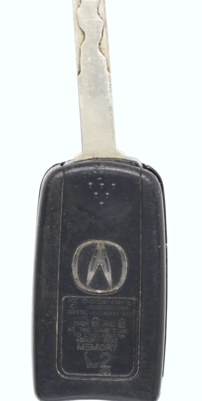 Unrefurbished OEM Acura OUCG8D-439H-A Driver 2 4 Button Key Fob - Grade C