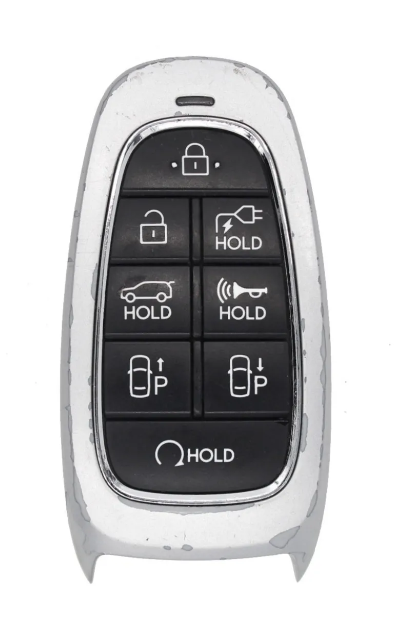 Unrefurbished OEM Hyundai CQOFD01480 8 Button Key Fob - Grade C