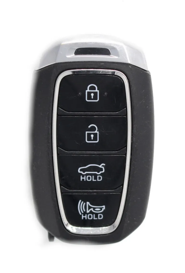 Unrefurbished OEM Hyundai NYOSYEC4FOB1608 4 Button Key Fob - Grade C