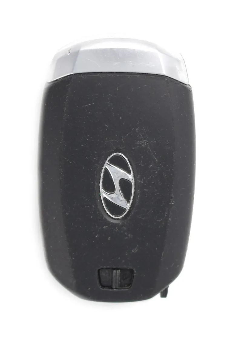 Unrefurbished OEM Hyundai NYOSYEC4FOB1608 4 Button Key Fob - Grade C