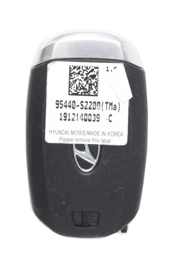 Unrefurbished OEM Hyundai 95440-S2200-TMA TQ8-FOB-4F30 3 Button Key Fob - Grade A